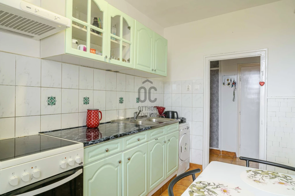 Eladó téglalakás, Tapolca, Belváros