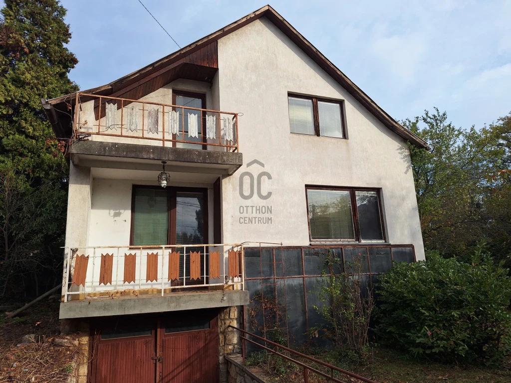 c3-1-name c2-1-name, Tapolca, Kertváros
