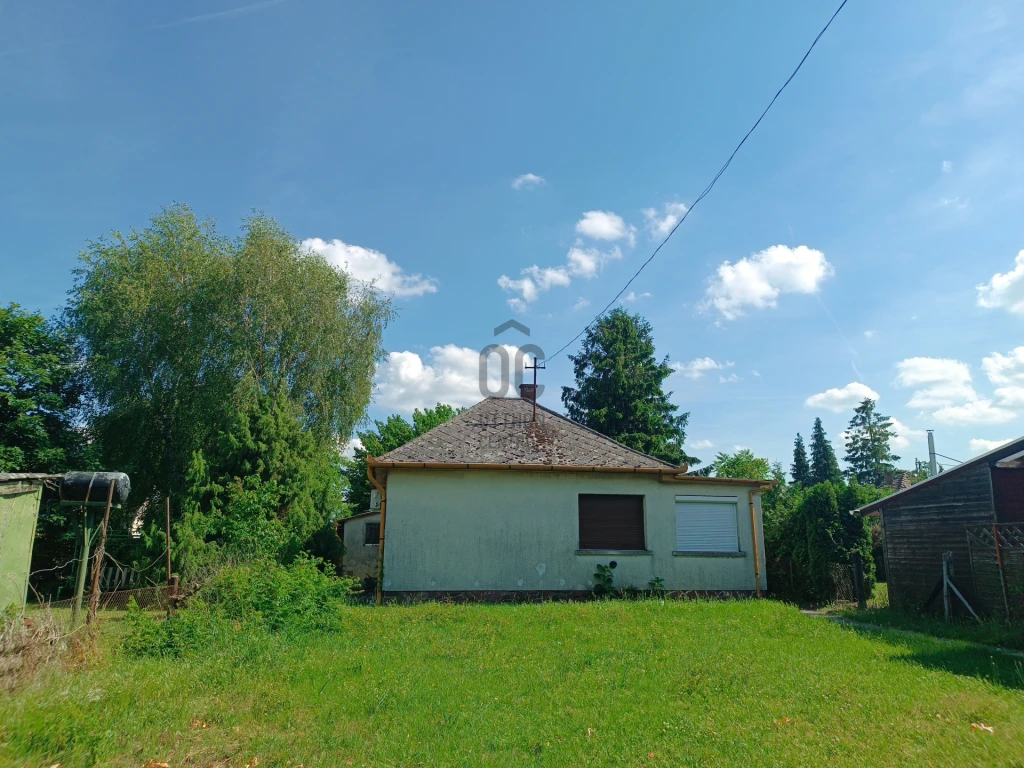 Eladó üdülő, nyaraló, Balatonfenyves, Balatonfenyves