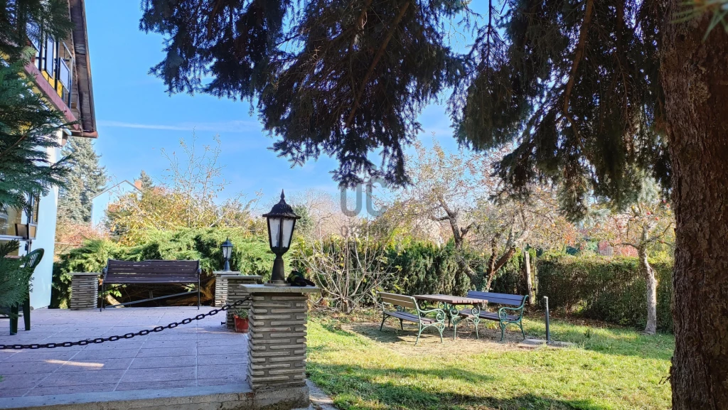 Eladó családi ház, Ábrahámhegy, Ábrahámhegy