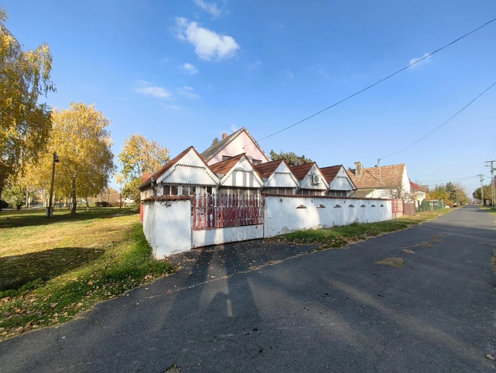 Eladó üdülő, nyaraló, Balatonmáriafürdő, Balatonmáriafürdő