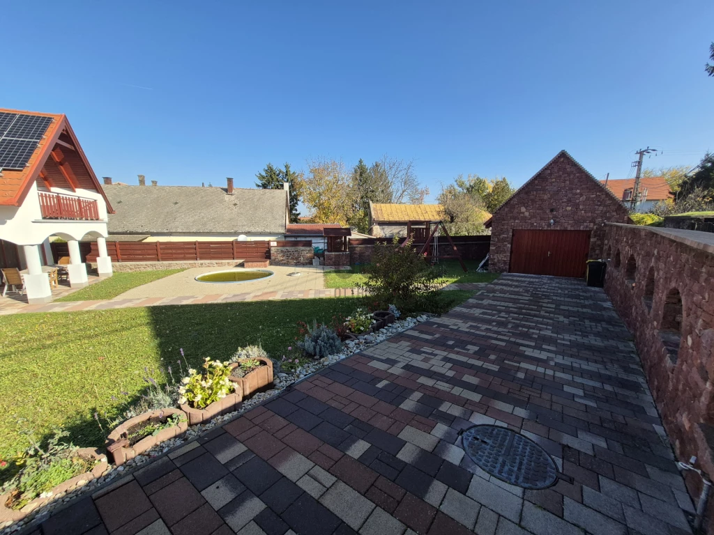 Eladó családi ház, Kővágóörs, Kővágóörs