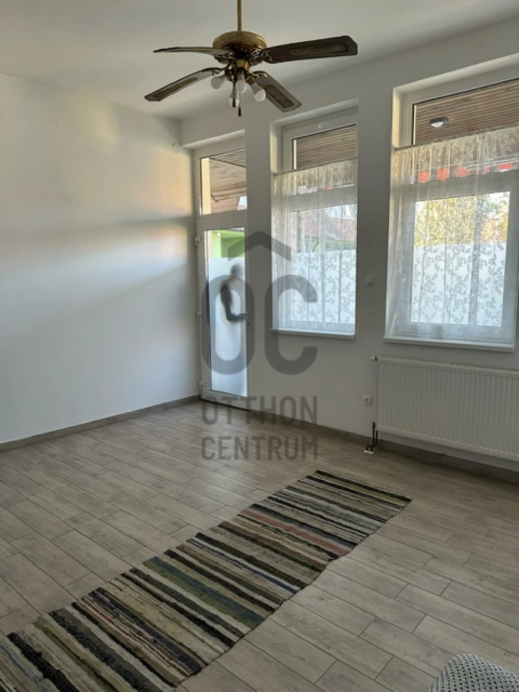 Eladó téglalakás, Keszthely, Belváros