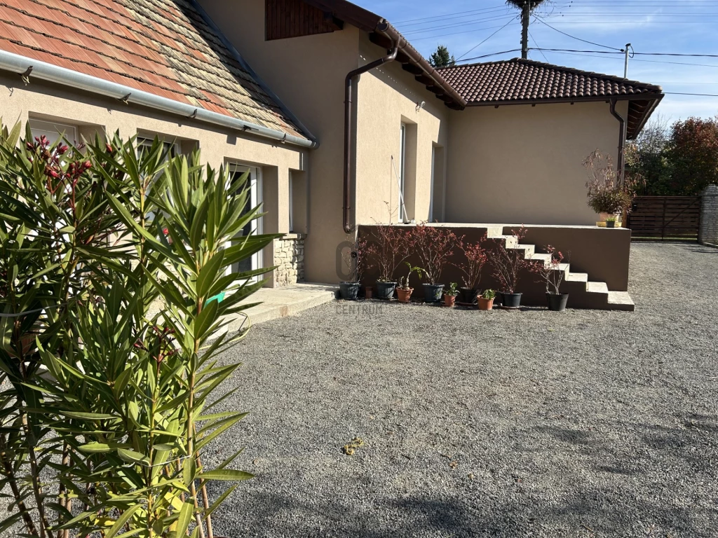 Eladó családi ház, Raposka, Raposka