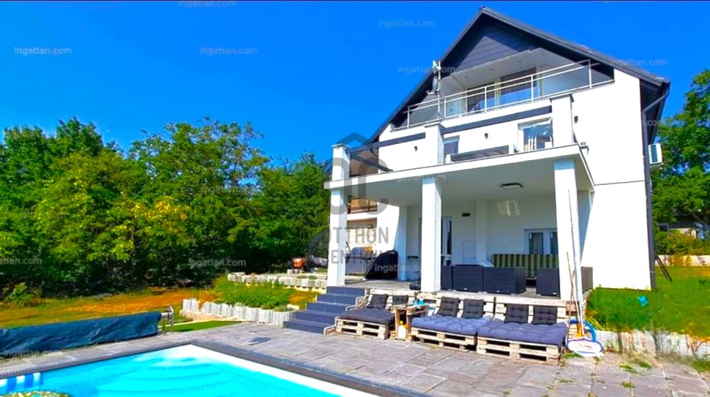 Eladó üdülő, nyaraló, Ábrahámhegy, Ábrahámhegy