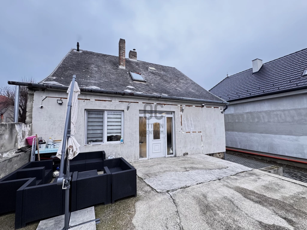 Eladó családi ház, Keszthely, Kastélypark