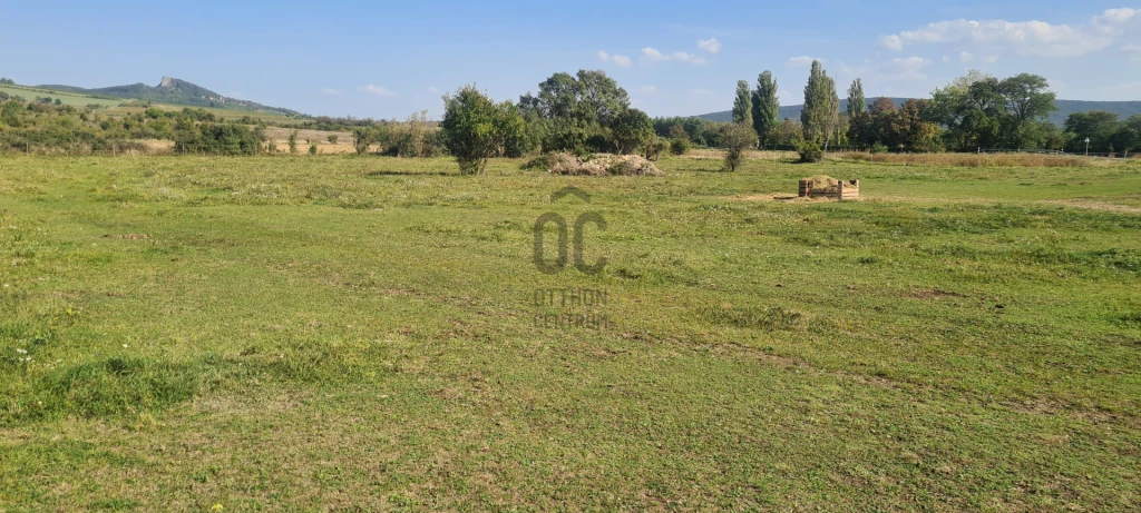 Eladó építési telek, Köveskál, Köveskál