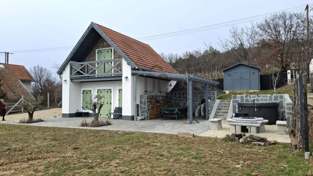 Eladó üdülő, nyaraló, Balatonakali, Balatonakali