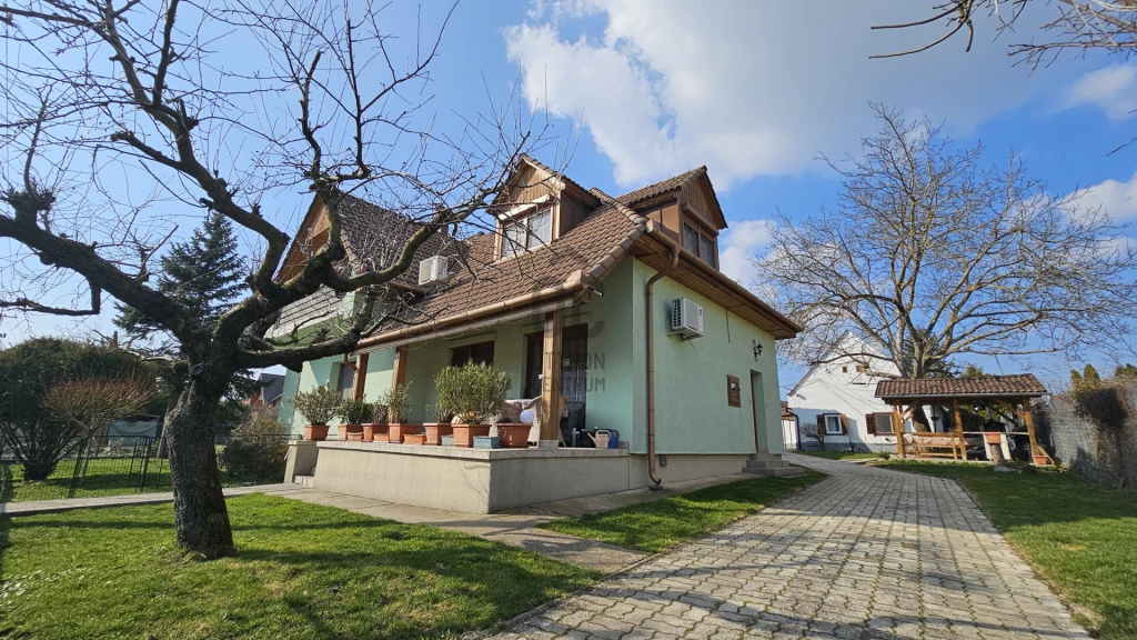 Eladó családi ház, Vonyarcvashegy, Vonyarcvashegy