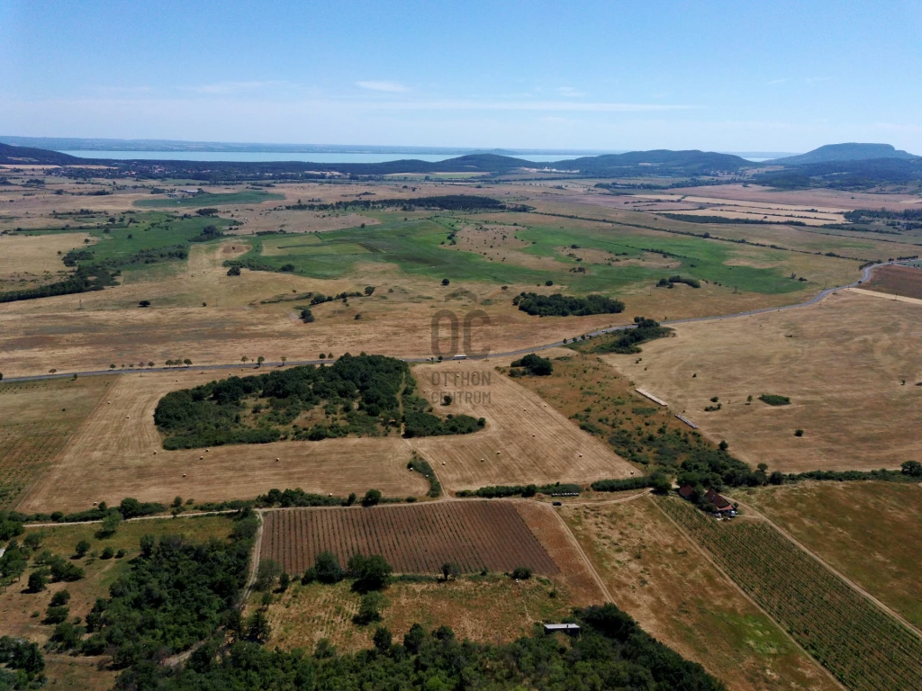 Eladó külterületi telek, Köveskál, Köveskál