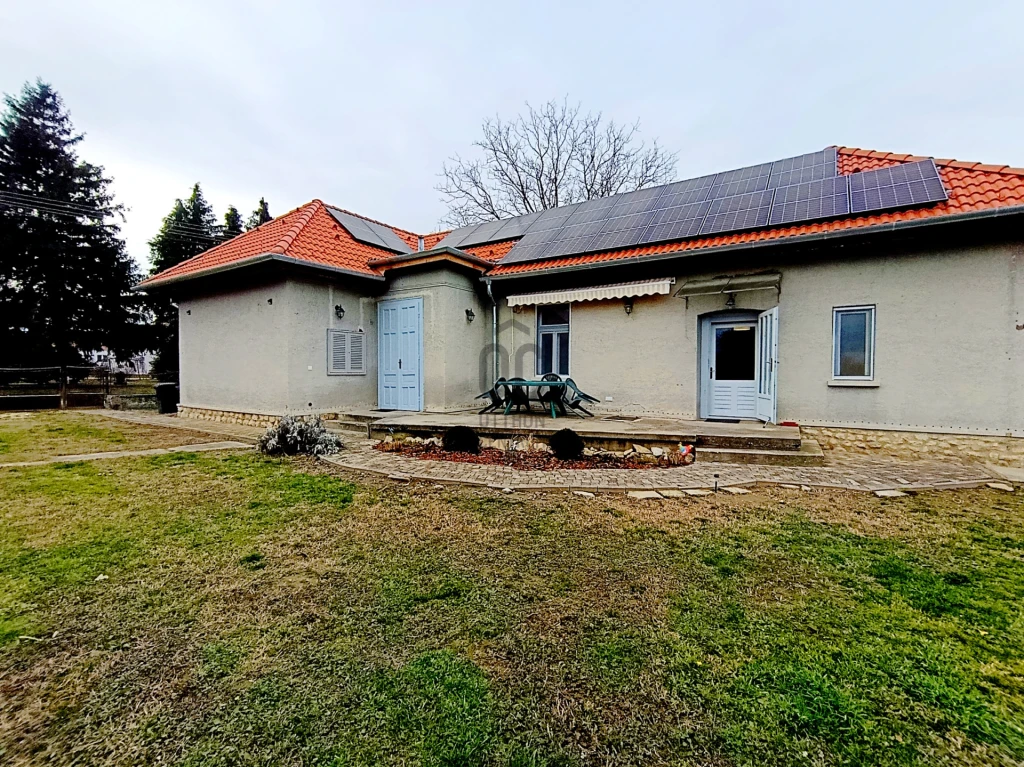 c3-1-name c2-1-name, Zalacsány, Zalacsány