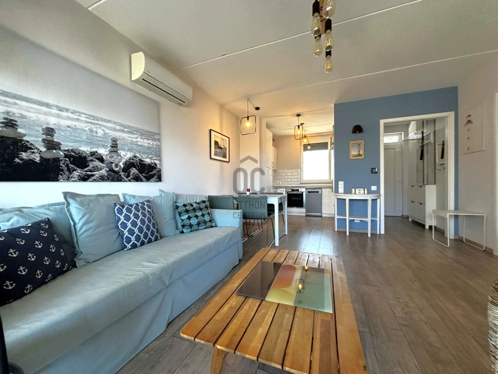 Eladó üdülő, nyaraló, Balatonszemes, Balatonszemes