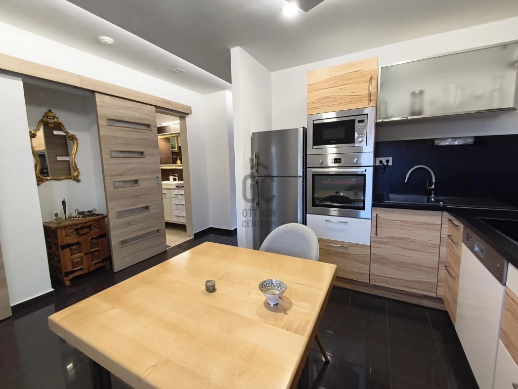 c3-1-name c2-19-name, Zalaszentgrót, Zalaszentgrót