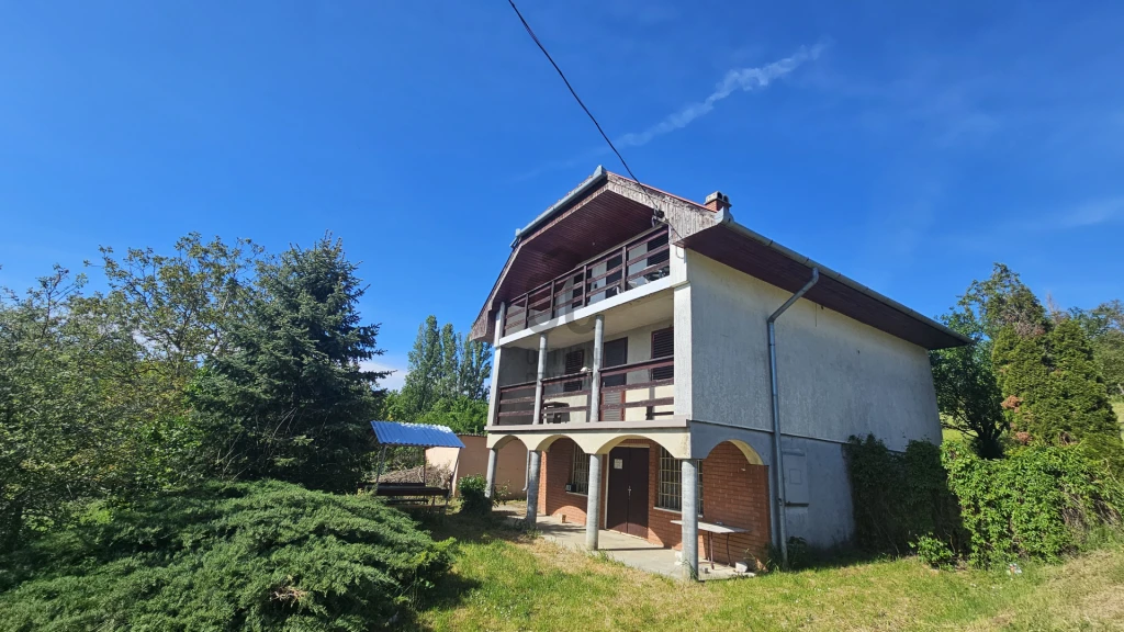 Eladó üdülő, nyaraló, Alsópáhok, Alsópáhok