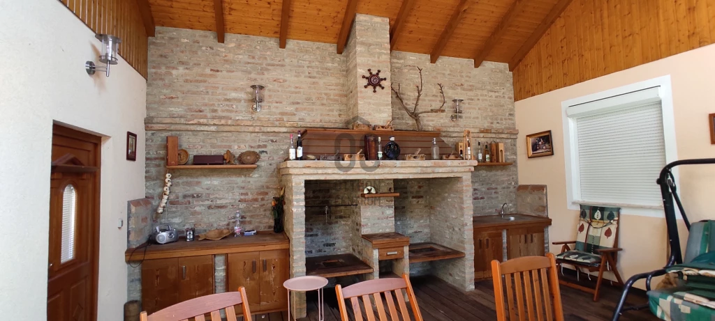 Eladó üdülő, nyaraló, Balatonfenyves, Balatonfenyves