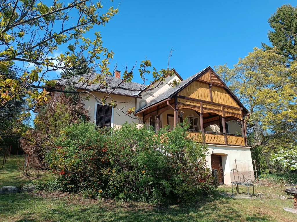 Eladó családi ház, Révfülöp, Révfülöp