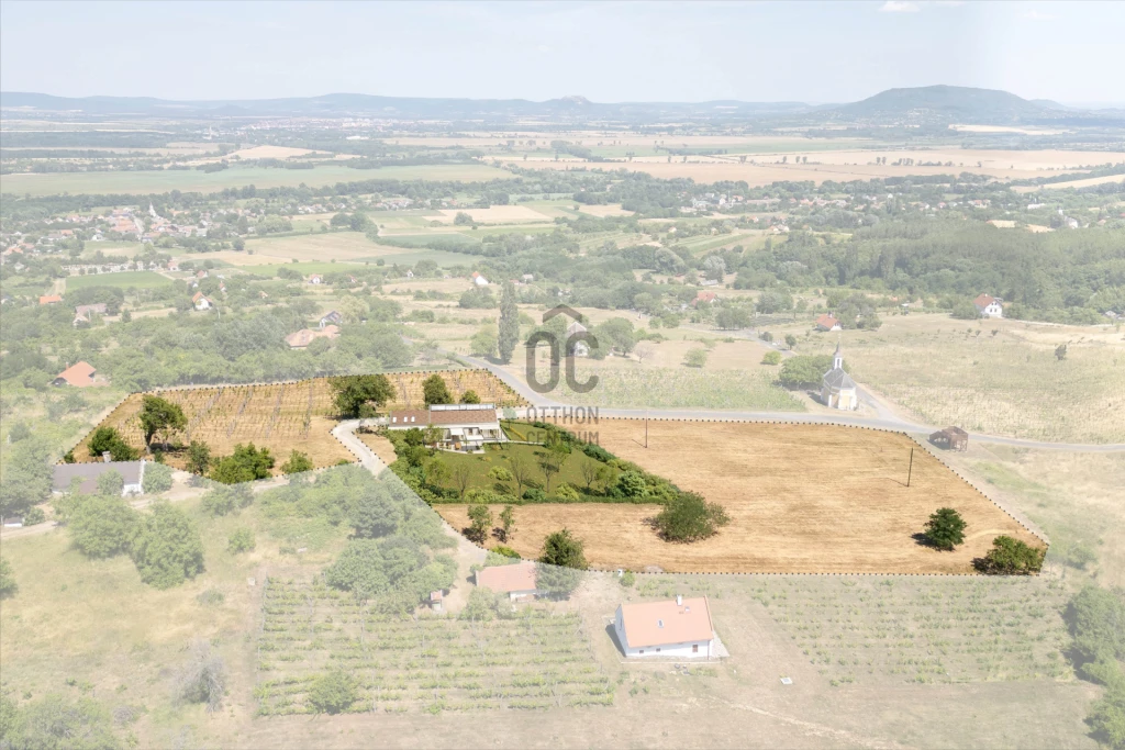 Eladó külterületi telek, Lesenceistvánd, Lesenceistvánd