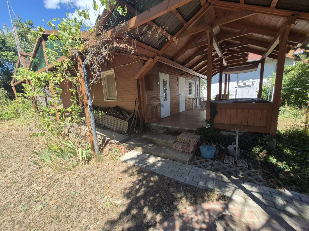 Eladó üdülő, nyaraló, Balatonszepezd, Balatonszepezd