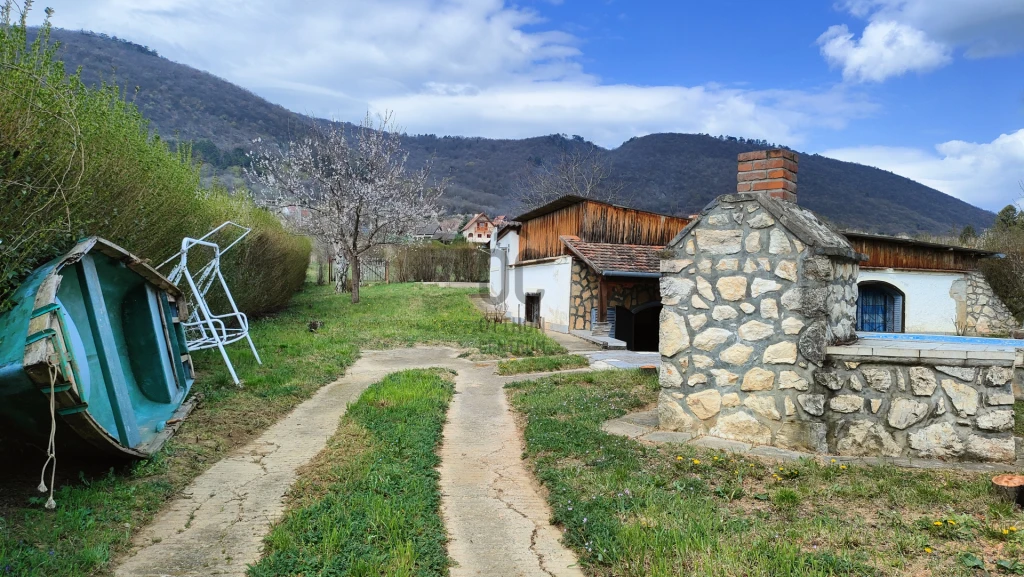 Eladó üdülő, nyaraló, Balatonederics, Balatonederics