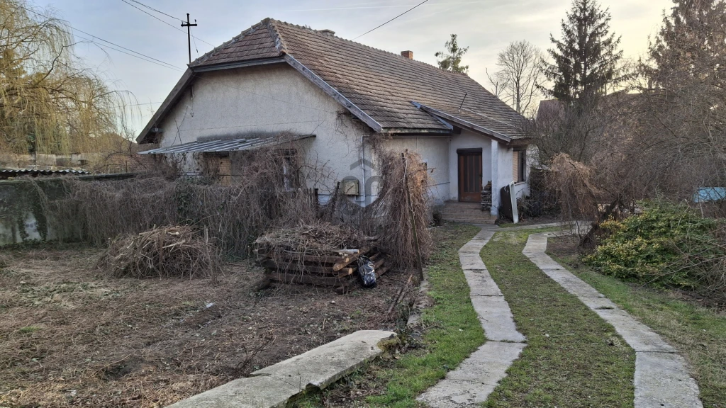 c3-1-name c2-1-name, Sümeg, Sümeg