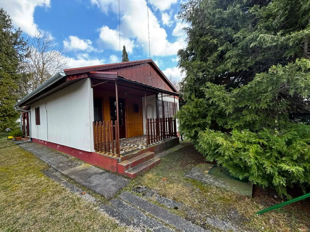 Eladó üdülő, nyaraló, Balatonmáriafürdő, Balatonmáriafürdő