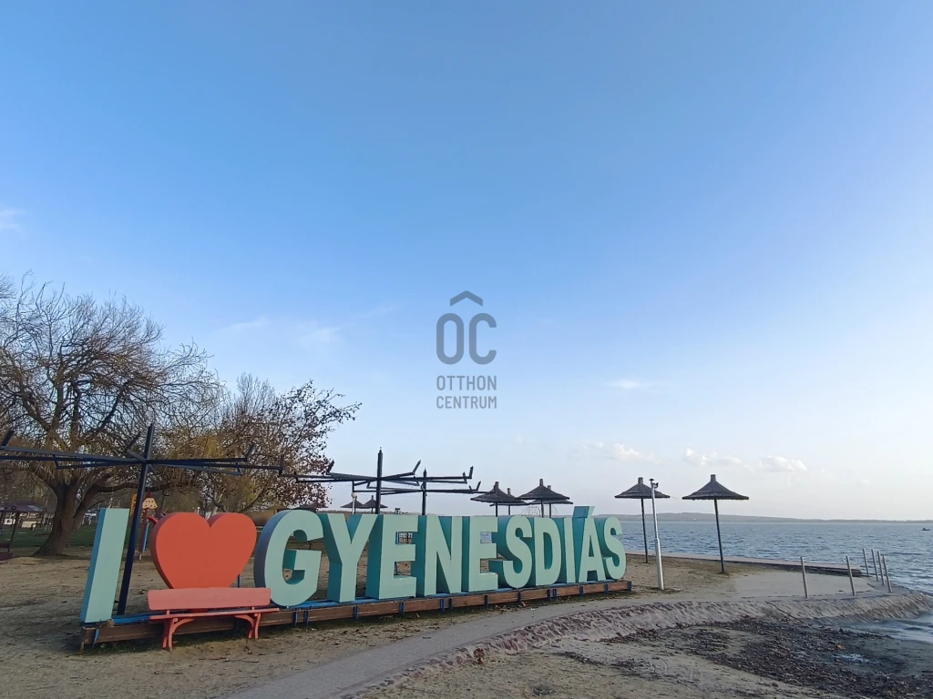 Eladó üdülő, nyaraló, Gyenesdiás, Gyenesdiás