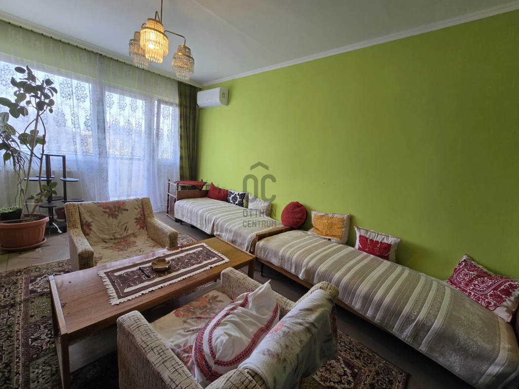 Eladó téglalakás, Ajka, Ajka