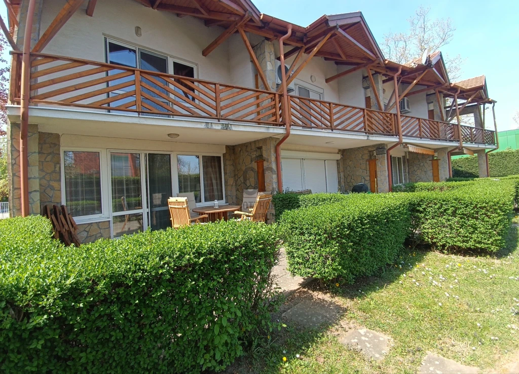c3-1-name c2-19-name, Balatonlelle, Balatonlelle
