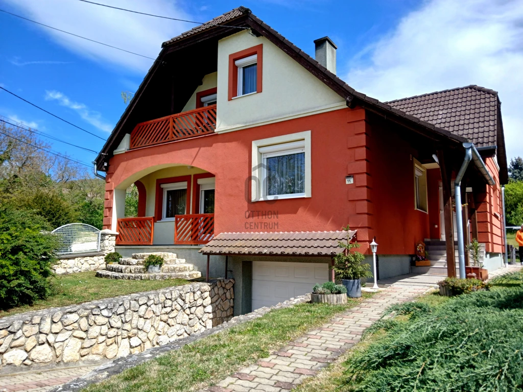 Eladó családi ház, Sümeg, Sümeg