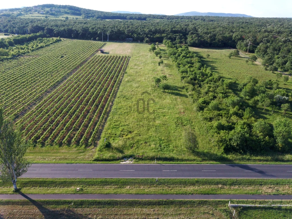 c3-1-name c2-60-name, Kővágóörs, Kővágóörs
