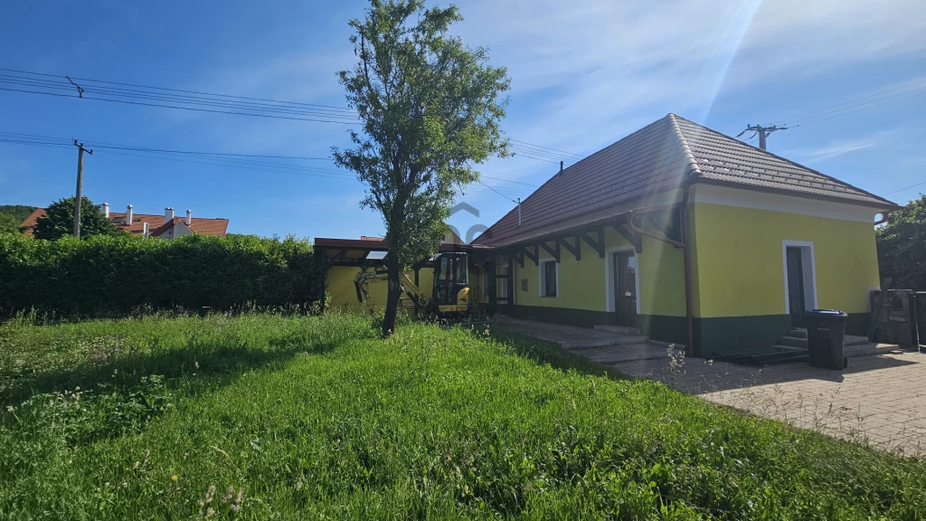 Eladó családi ház, Vonyarcvashegy, Vonyarcvashegy