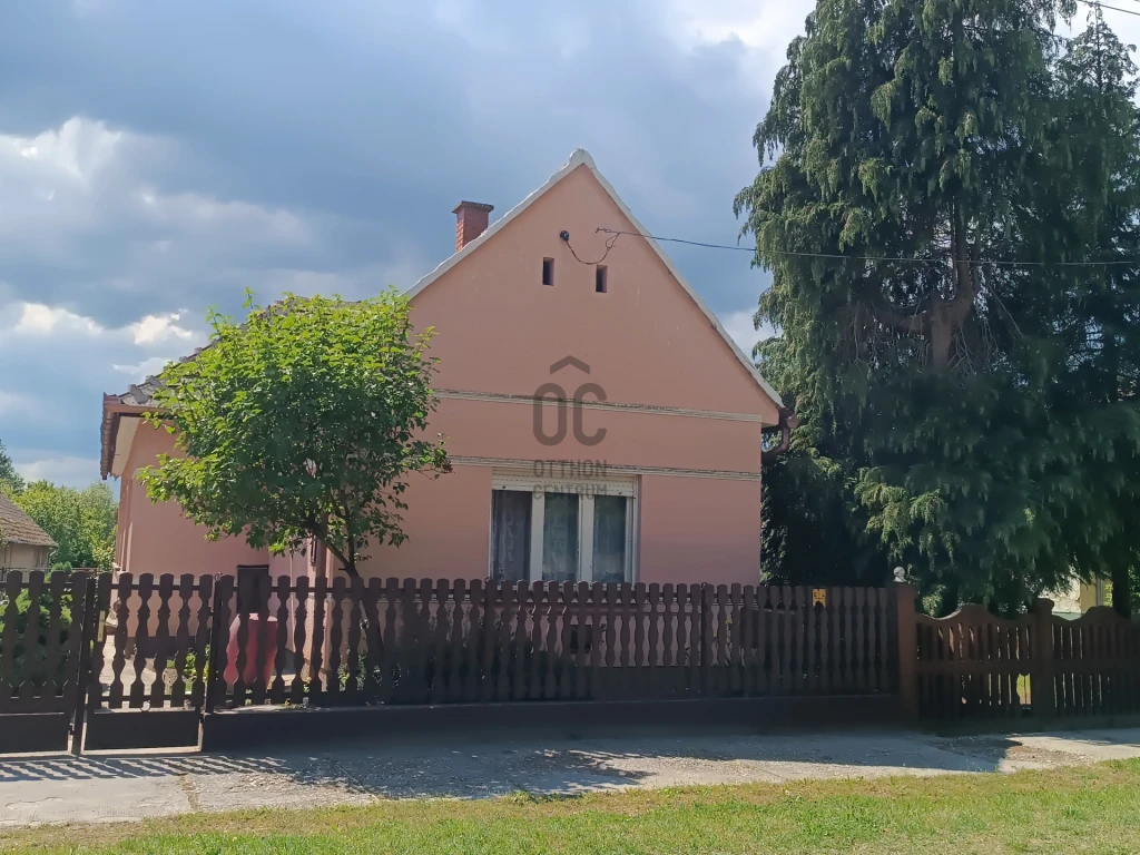 Eladó családi ház, Inke, Inke