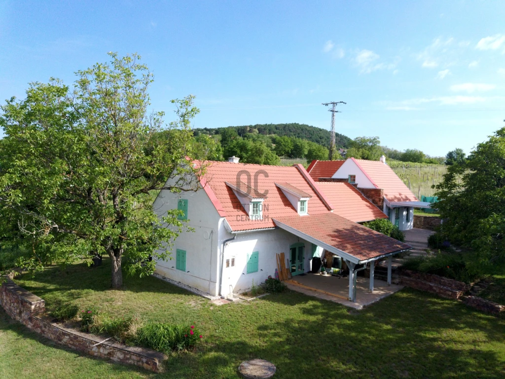 Eladó üdülő, nyaraló, Ábrahámhegy, Ábrahámhegy