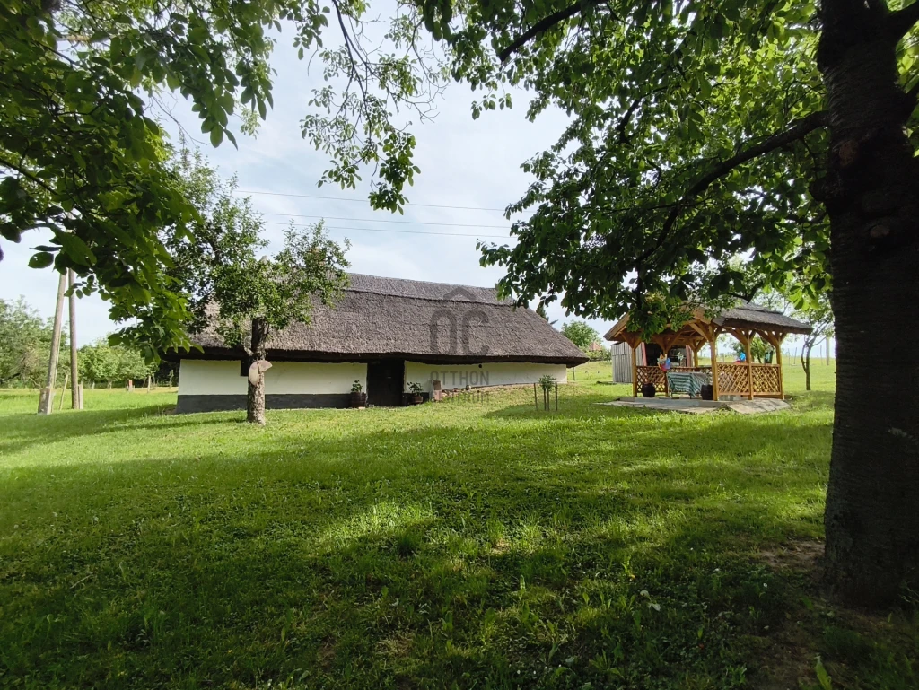 Eladó üdülő, nyaraló, Balatonberény, Balatonberény