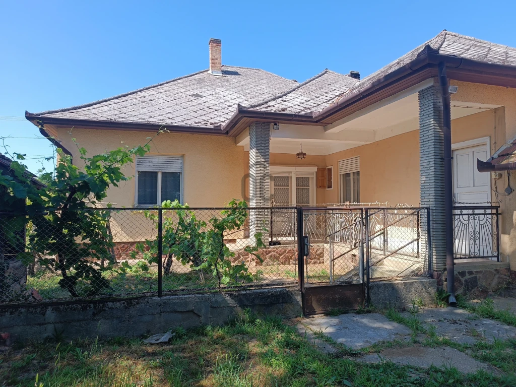 Eladó családi ház, Buzsák, Buzsák