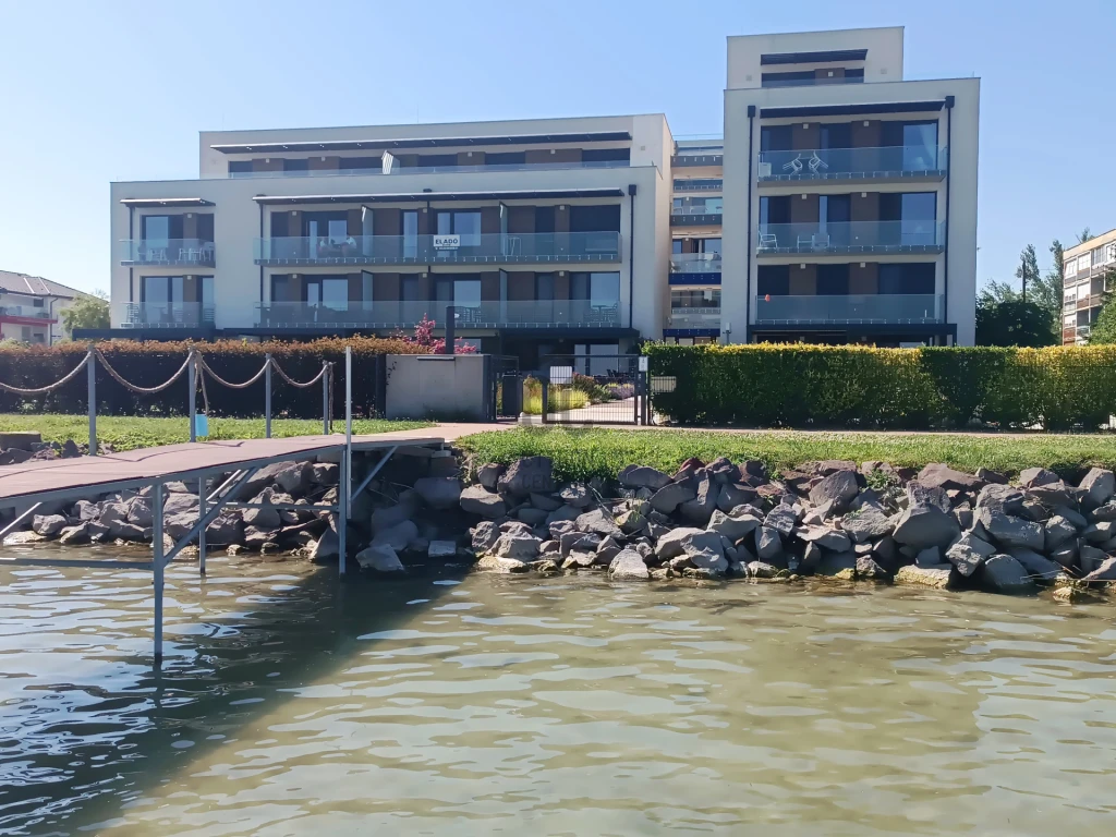 Eladó téglalakás, Fonyód, Fonyód