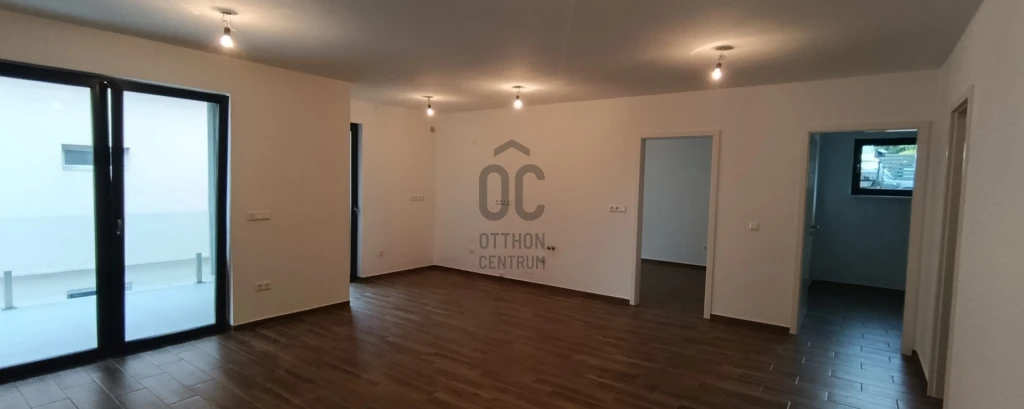 Eladó téglalakás, Hévíz, Hévíz