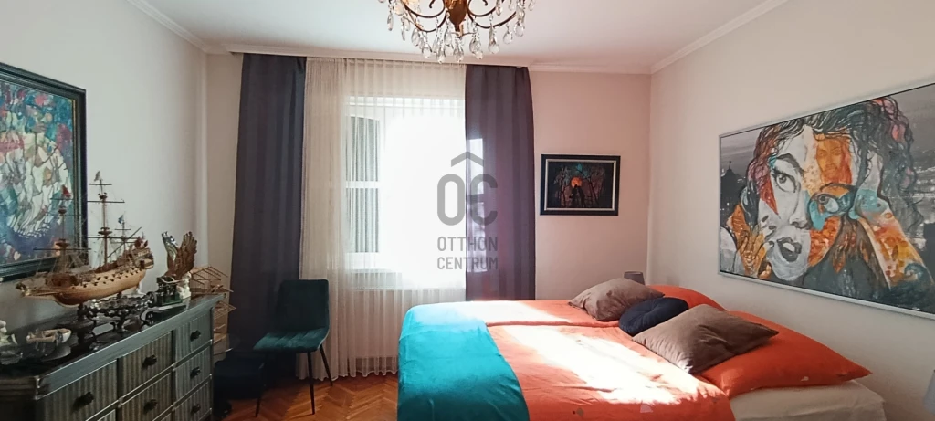 Kiadó téglalakás, Keszthely, Balaton part