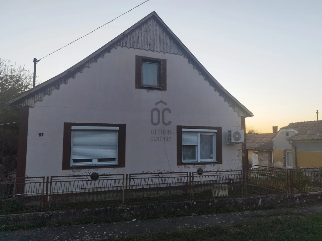 Eladó családi ház, Inke, Inke