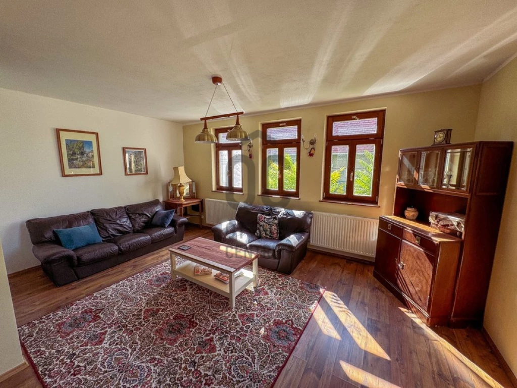 Eladó családi ház, Bakonykúti, Bakonykúti