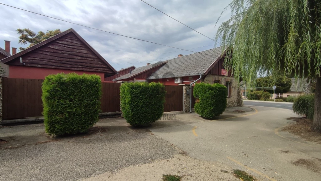 Eladó hotel, panzió, Sárkeszi, Sárkeszi