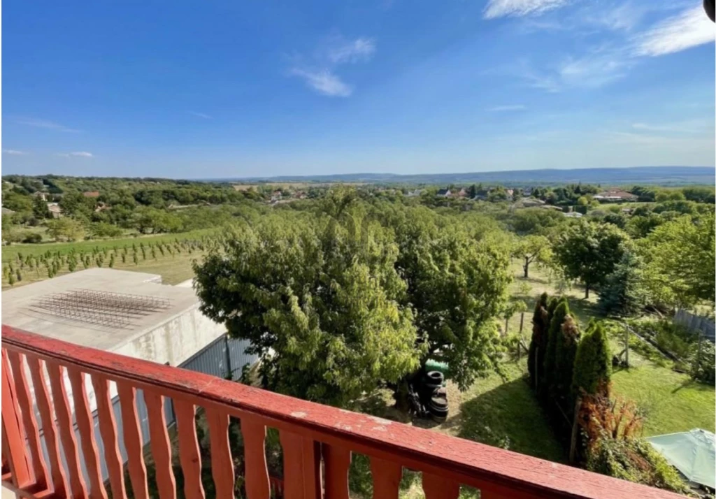 Eladó családi ház, Csókakő, Csókakő