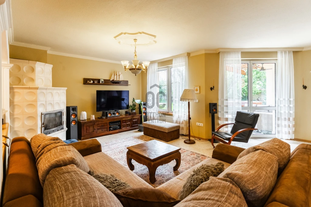 c3-1-name c2-1-name, Gárdony, Gárdony