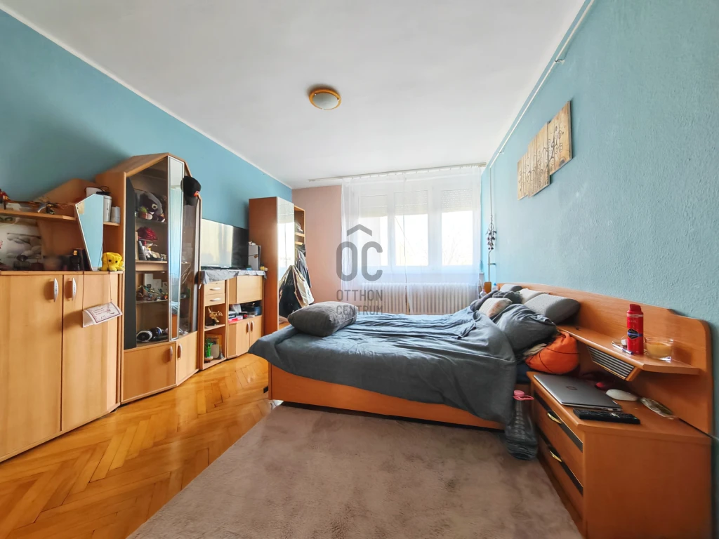 Eladó társasházi lakás, Székesfehérvár, Belváros és környéke