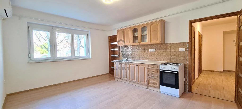 c3-1-name c2-19-name, Székesfehérvár, Prohászka