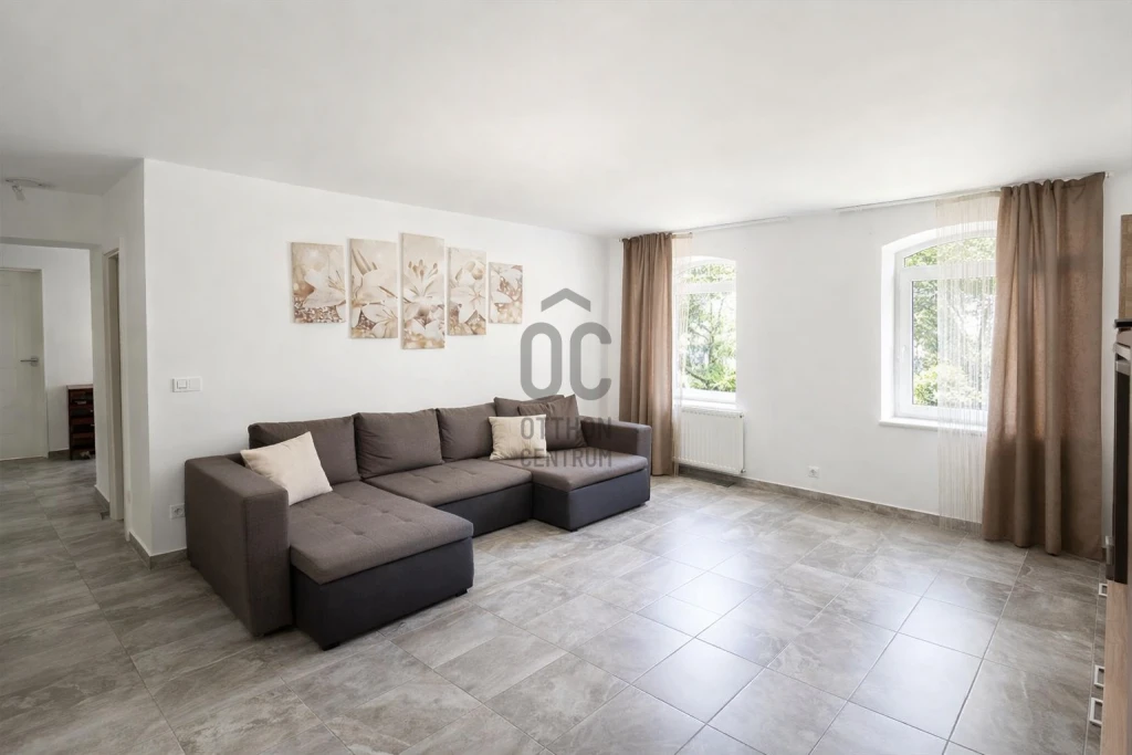 c3-1-name c2-1-name, Lovasberény, Lovasberény