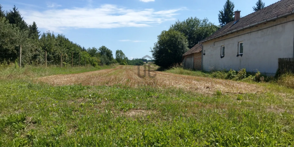 Eladó építési telek, Szentkozmadombja, Szentkozmadombja