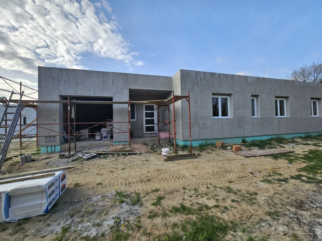 Eladó családi ház, Kőszeg