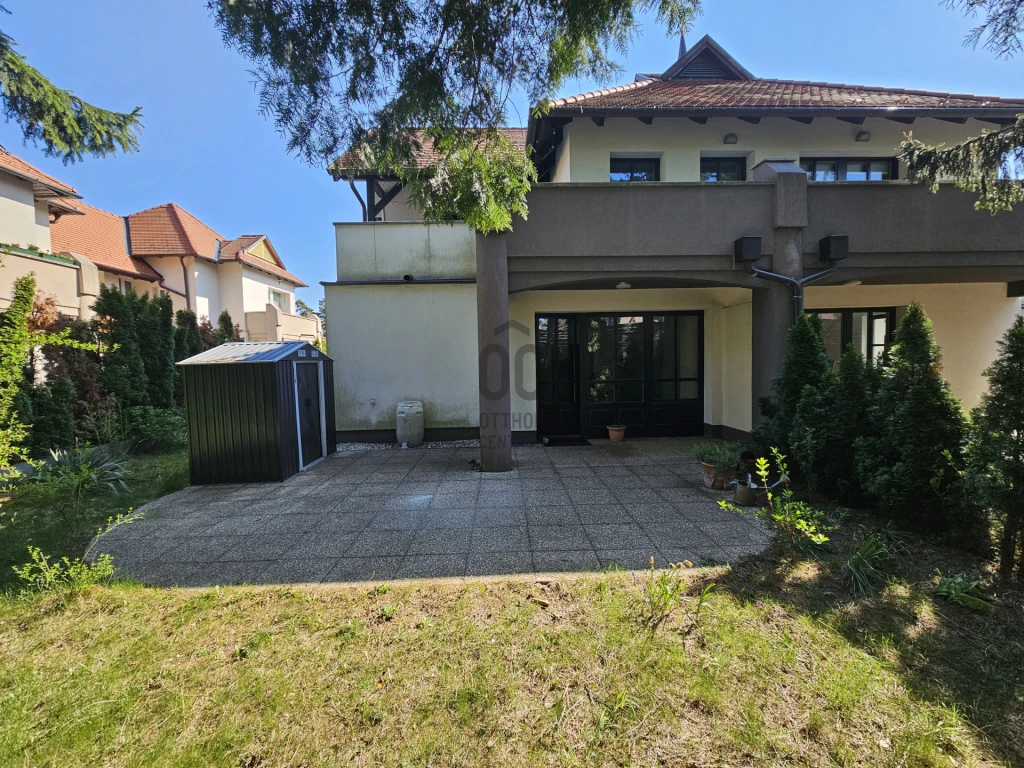 c3-1-name c2-19-name, Kőszeg, Kőszeg