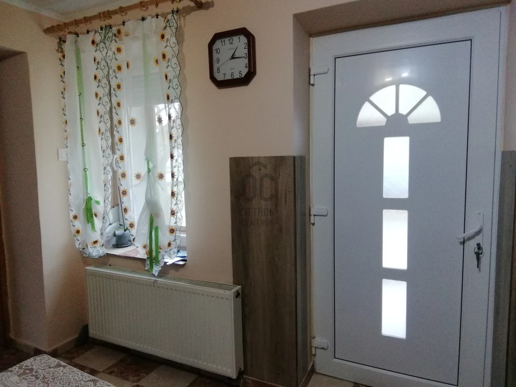 c3-1-name c2-1-name, Pölöske, Pölöske